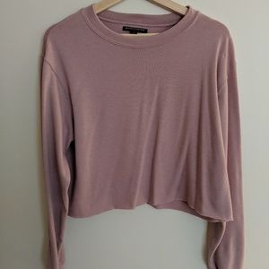 Brandy Melville croppe pale pink pull over sweater